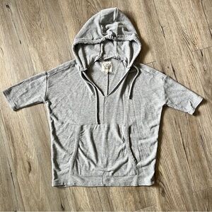 🔥SALE- any 4/$20. Chaser Sweatshirt